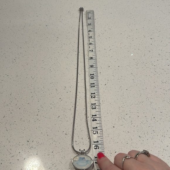 “Touchstone” Elegant Rodium Pendant Necklace with Swarovski crystals - Picture 7 of 8